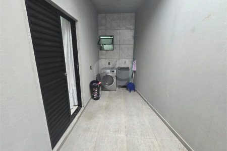 Casa à venda com 3 quartos, sendo 1 suíte, em Vila Santana, Itapetininga, SP