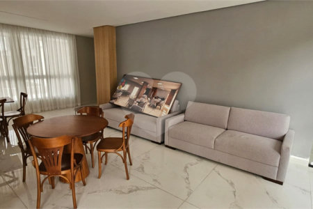 Apartamento à venda com 2 quartos, sendo 1 suíte, em Vila Mazzei, São Paulo, SP
