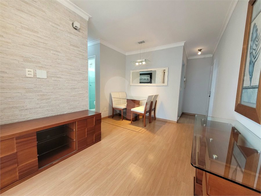 Apartamento para alugar com 2 quartos em Vila Anastácio, São Paulo, SP