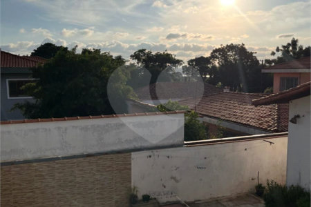 Casa Térrea à venda com 3 quartos, sendo 1 suíte,  em Socorro, São Paulo, SP