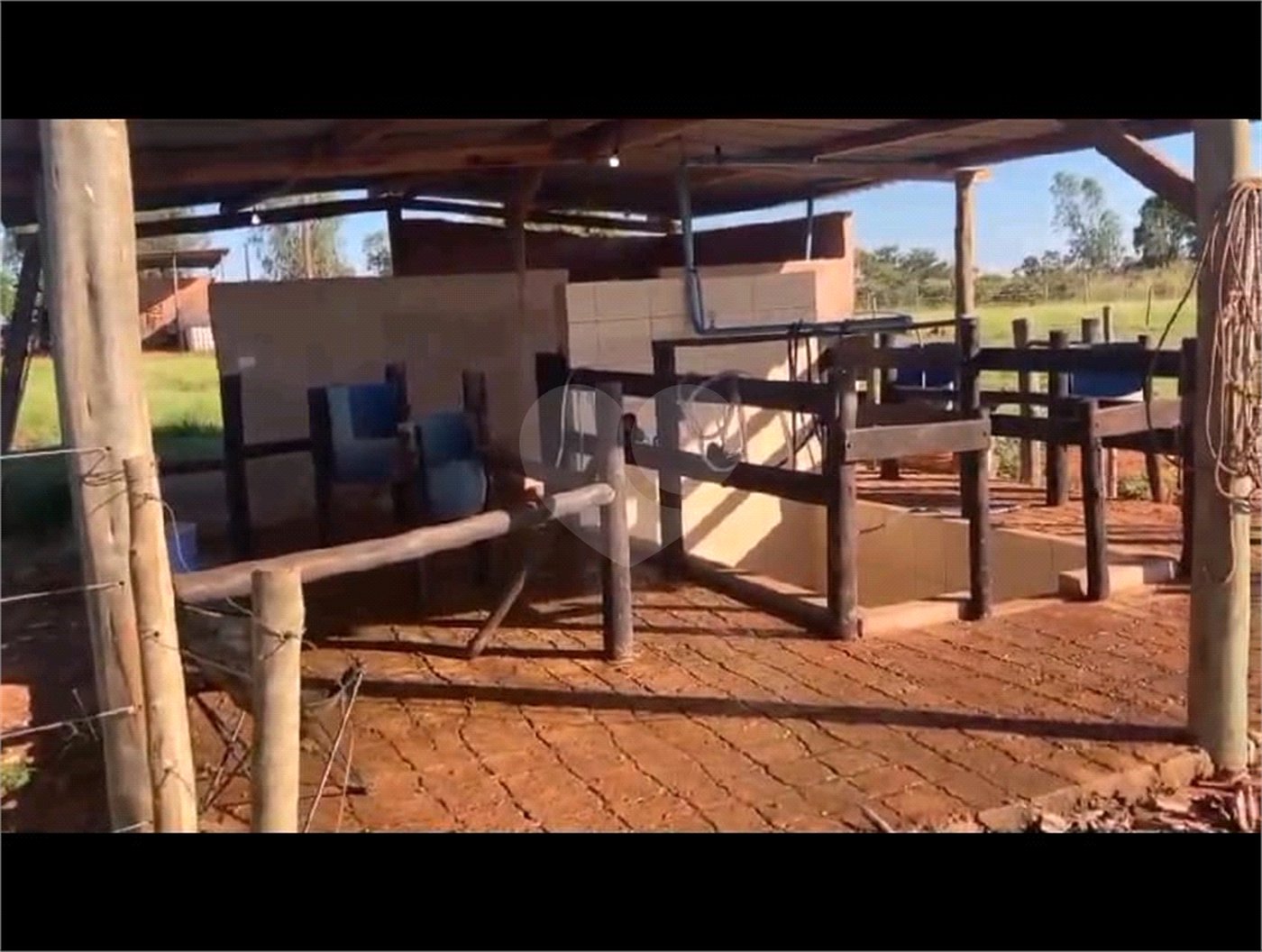 Chácara à venda com 6 quartos no Centro, Terenos, MS
