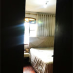 Sobrado à venda com 4 quartos, sendo 1 suíte,  em Vila Gomes, São Paulo, SP