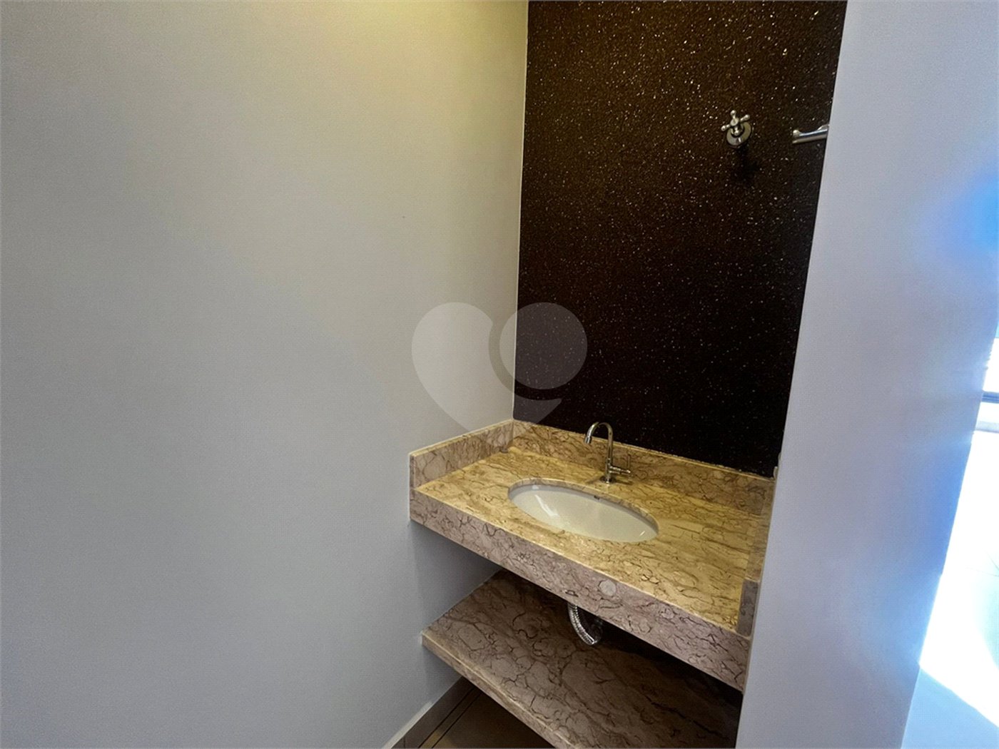 Casa à venda com 3 quartos, sendo 1 suíte, em Terras de Santo Antônio, Itapetininga, SP