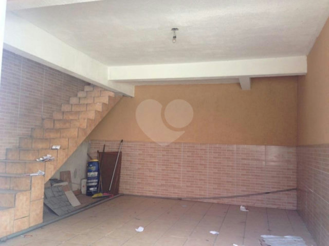 Sobrado à venda com 3 quartos, sendo 1 suíte,  em Tremembé, São Paulo, SP