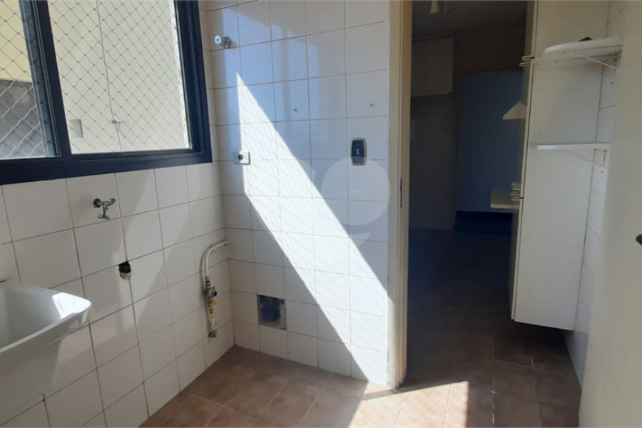 Apartamento à venda com 2 quartos em Vila Romero, São Paulo, SP