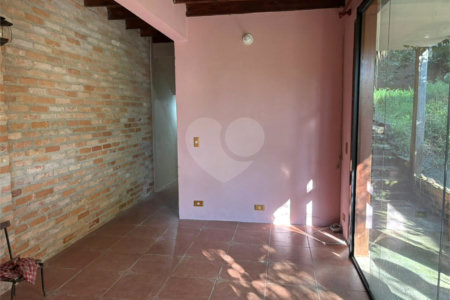 Sobrado à venda com 3 quartos, sendo 2 suítes, em Vila Correa, Ferraz de Vasconcelos, SP