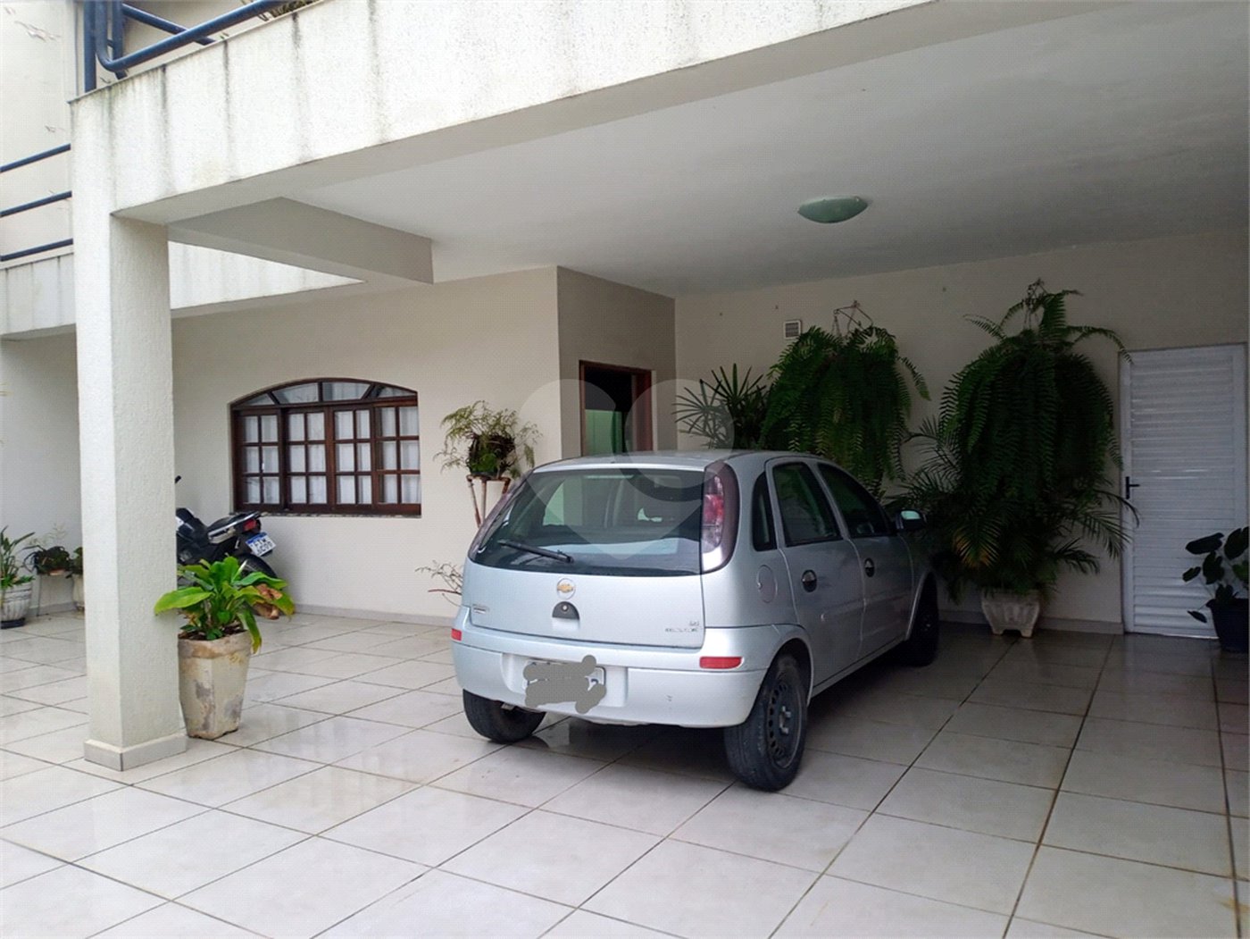 Sobrado à venda com 3 quartos, sendo 1 suíte, no Centro, Biritiba-mirim, SP