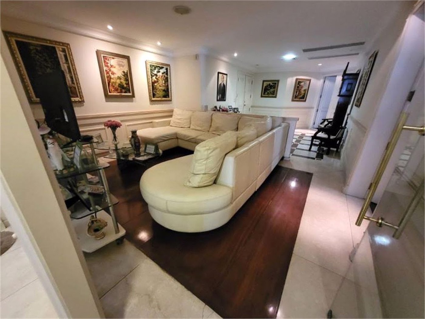Apartamento Residencial para locação, Gonzaga, Santos - AP0140.