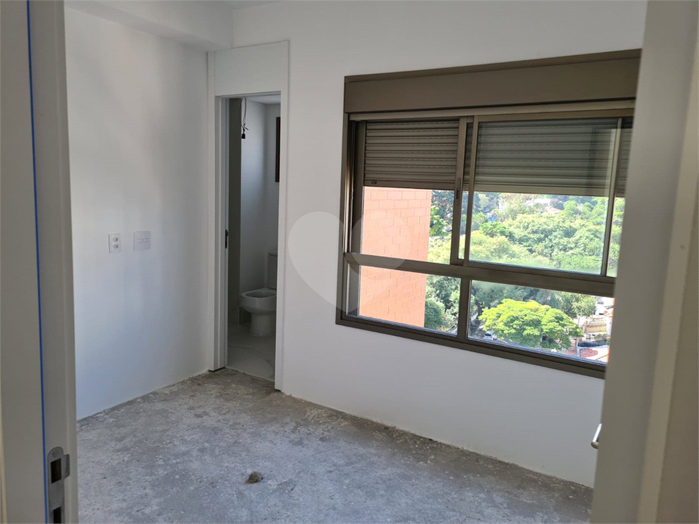 Apartamento à venda com 3 suítes em Vila Clementino, São Paulo, SP