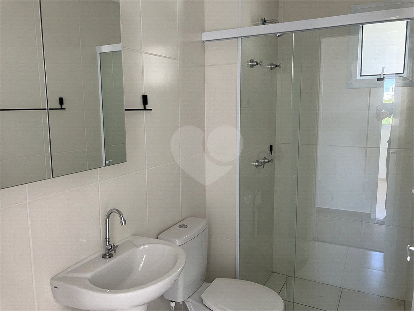 Apartamento à venda com 3 quartos em Jardim Santa Rosália, Sorocaba, SP