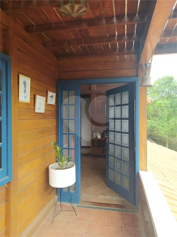 Casa à venda com 7 quartos, sendo 3 suítes, em Fazenda Marajoara, Campo Limpo Paulista, SP