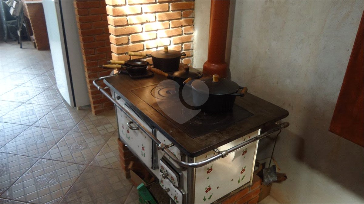 Chácara à venda com 3 quartos, sendo 1 suíte,  em Planalto Verde, São Roque, SP