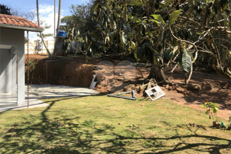 Chácara à venda com 6 quartos, sendo 2 suítes, em Jardim Brogotá, Atibaia, SP