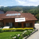 Casa à venda com 4 quartos, sendo 2 suítes, no condomínio Alpes da Cantareira, Mairiporã - SP