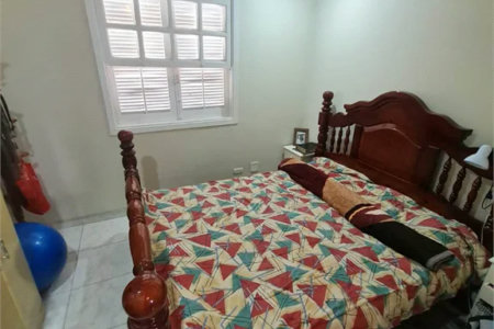 Casa à venda com 3 quartos, sendo 1 suíte,  no condomínio Moradas do Ipê, São Paulo - SP
