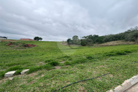 Terreno à venda no condomínio Portal Lamis I, Atibaia - SP