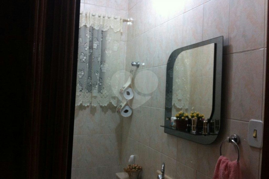 Sobrado à venda com 3 quartos, sendo 1 suíte, em Vila Guilherme, São Paulo, SP