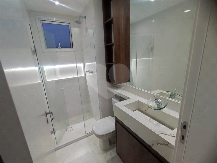 Apartamento à venda com 3 quartos, sendo 2 suítes,  em Jardim Arpoador, São Paulo, SP
