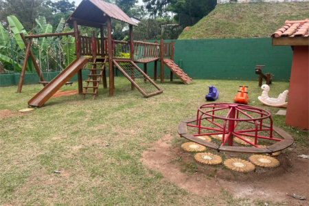 Casa à venda com 3 quartos no condomínio Jd Rebelato, Cotia - SP