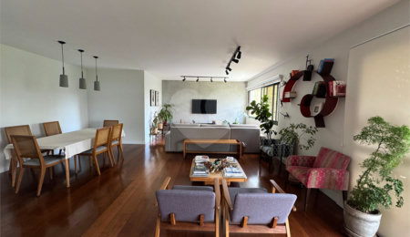 Apartamento à venda com 4 suítes em Vila Andrade, São Paulo, SP