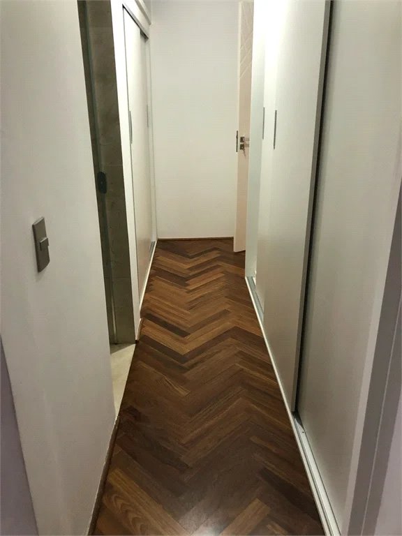 Apartamento à venda com 4 suítes em Vila Suzana, São Paulo, SP