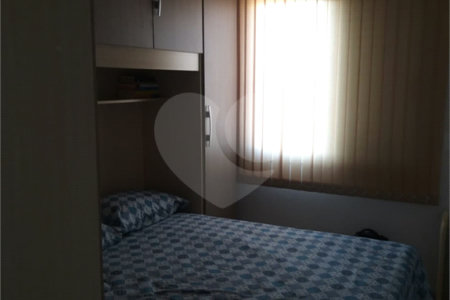 Apartamento à venda com 2 quartos, sendo 1 suíte,  em Vila Vermelha, São Paulo, SP