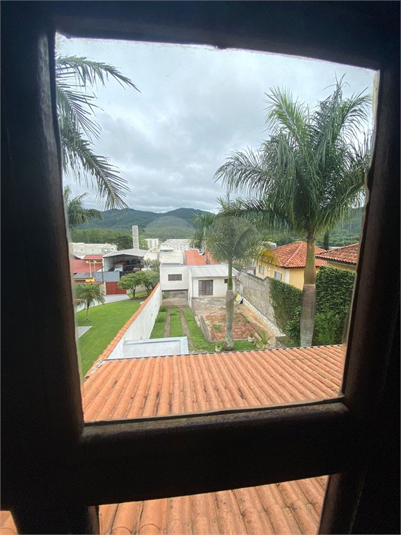 Casa à venda com 4 suítes em Vila Suissa, Mogi das Cruzes, SP