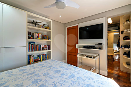 Apartamento à venda com 3 quartos, sendo 1 suíte, em Alto da Boa Vista, São Paulo, SP
