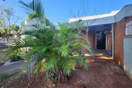 Casa à venda ou para alugar com 4 suítes em Jardim Primavera, Araraquara, SP