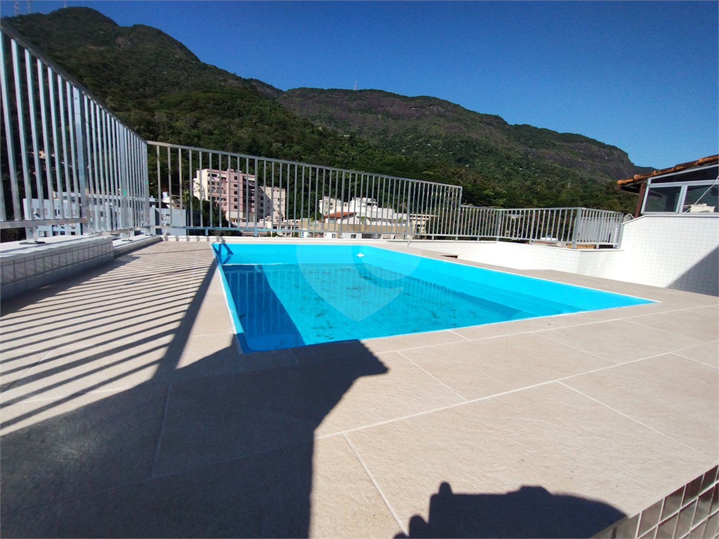 Cobertura à venda com 3 quartos, sendo 2 suítes, em Tijuca, Rio de Janeiro, RJ