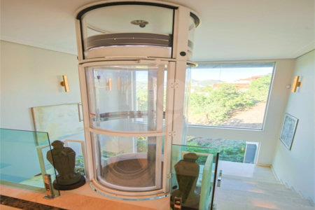 Casa à venda com 5 suítes em Jardim Mirante das Estâncias, Águas de Lindóia, SP