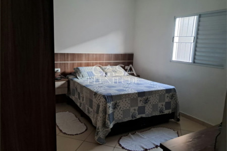 Casa à venda com 3 quartos, sendo 1 suíte, em Vila Haro, Sorocaba, SP