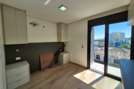 Sobrado incrível à venda, pronta para morar, 120m² 3 quartos, 1 suíte e vagas no Butantã