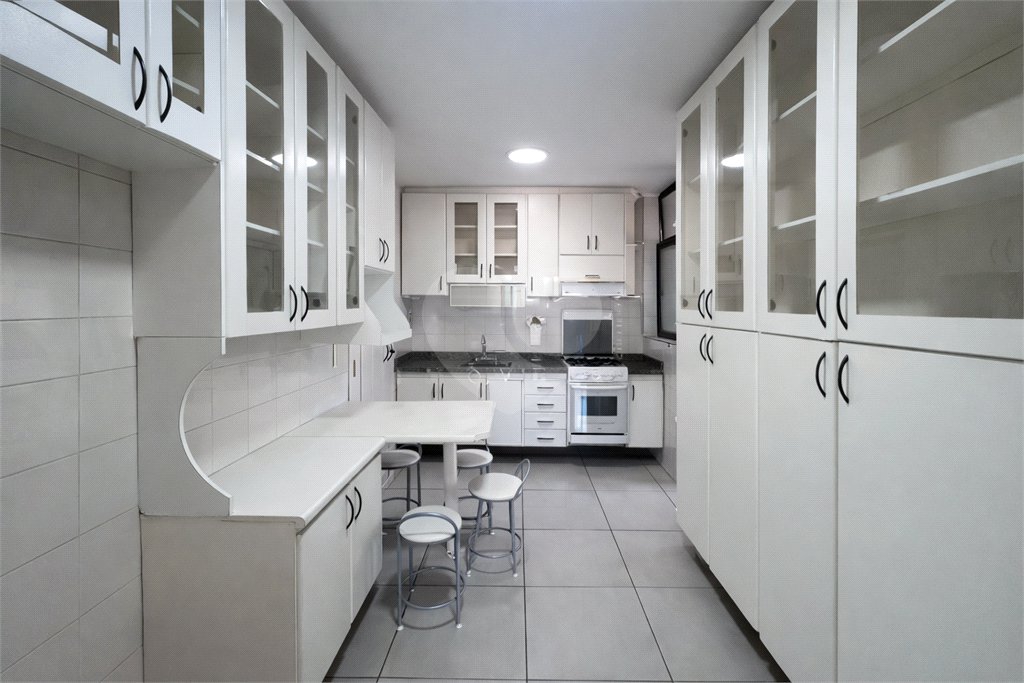 Apartamento à venda com 3 quartos, sendo 1 suíte, em Vila Roma, Itu, SP