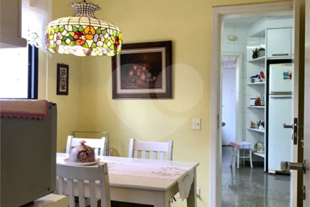 Apartamento à venda com 3 suítes em Vila Mariana, São Paulo, SP