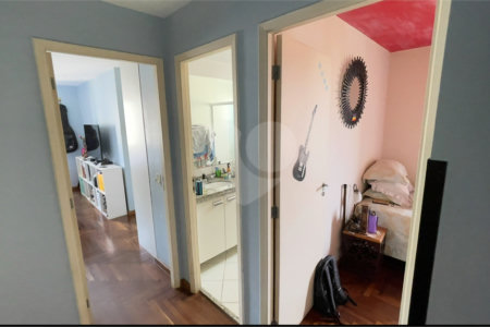 Apartamento à venda com 4 quartos, sendo 2 suítes,  em Lar São Paulo, São Paulo, SP