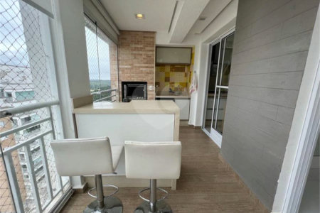 Apartamento à venda com 4 quartos, sendo 3 suítes,  em Vila Oliveira, Mogi das Cruzes, SP