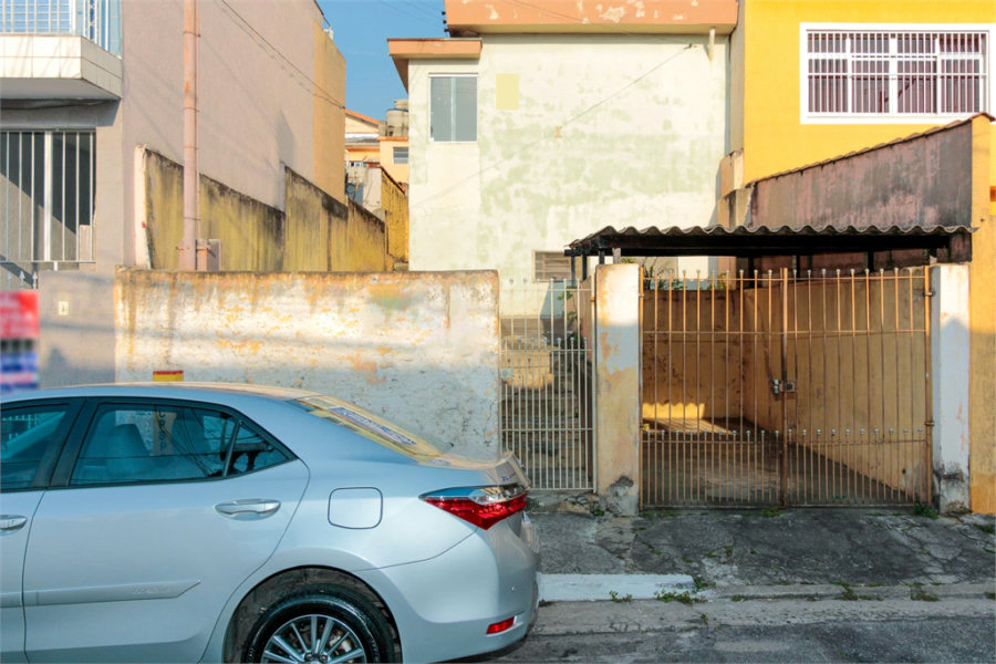Casa Térrea à venda com 3 quartos em Vila Medeiros, São Paulo, SP