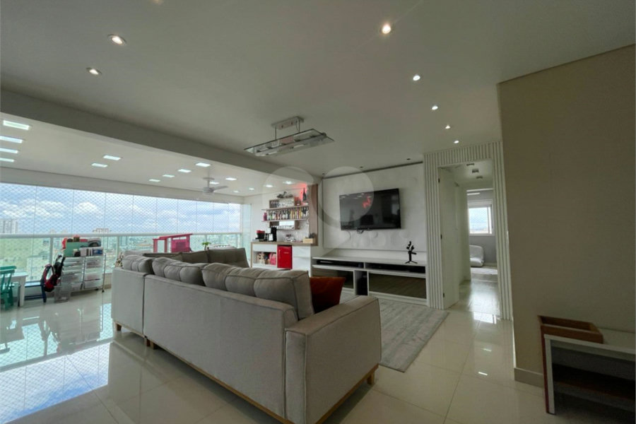 Apartamento à venda com 3 suítes em Santa Teresinha, São Paulo, SP