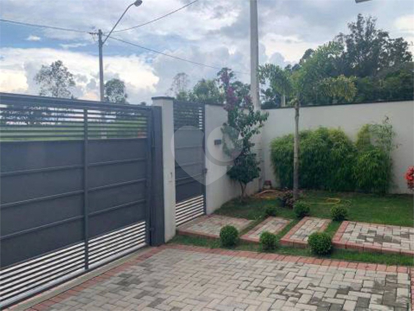 Casa à venda com 2 quartos, sendo 1 suíte, em Pinheirinho, Vinhedo, SP