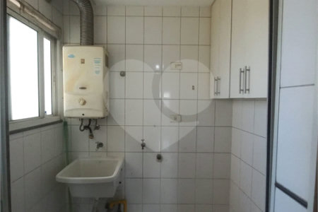 Apartamento à venda ou para alugar com 2 quartos, sendo 1 suíte, em Vila Bertioga, São Paulo, SP