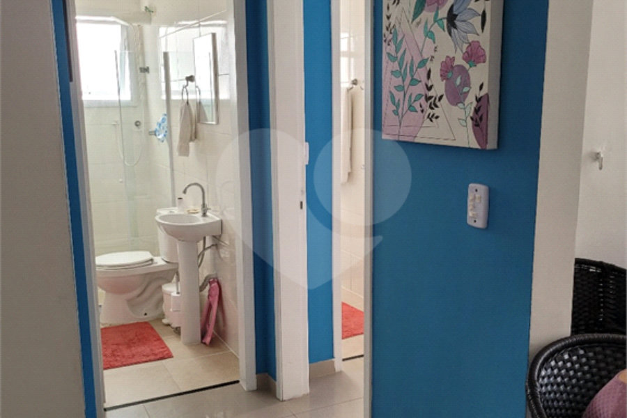 Apartamento à venda com 2 quartos, sendo 1 suíte, no Centro, Mongaguá, SP