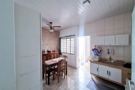 Casa à venda com 2 quartos no Centro, Mogi das Cruzes, SP