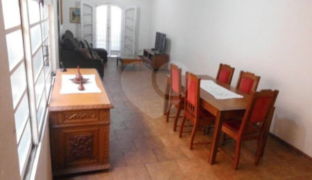 Sobrado à venda com 3 quartos, sendo 1 suíte,  em Tremembé, São Paulo, SP