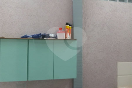 Casa Térrea à venda com 4 quartos, sendo 1 suíte,  em Vila Oliveira, Mogi das Cruzes, SP