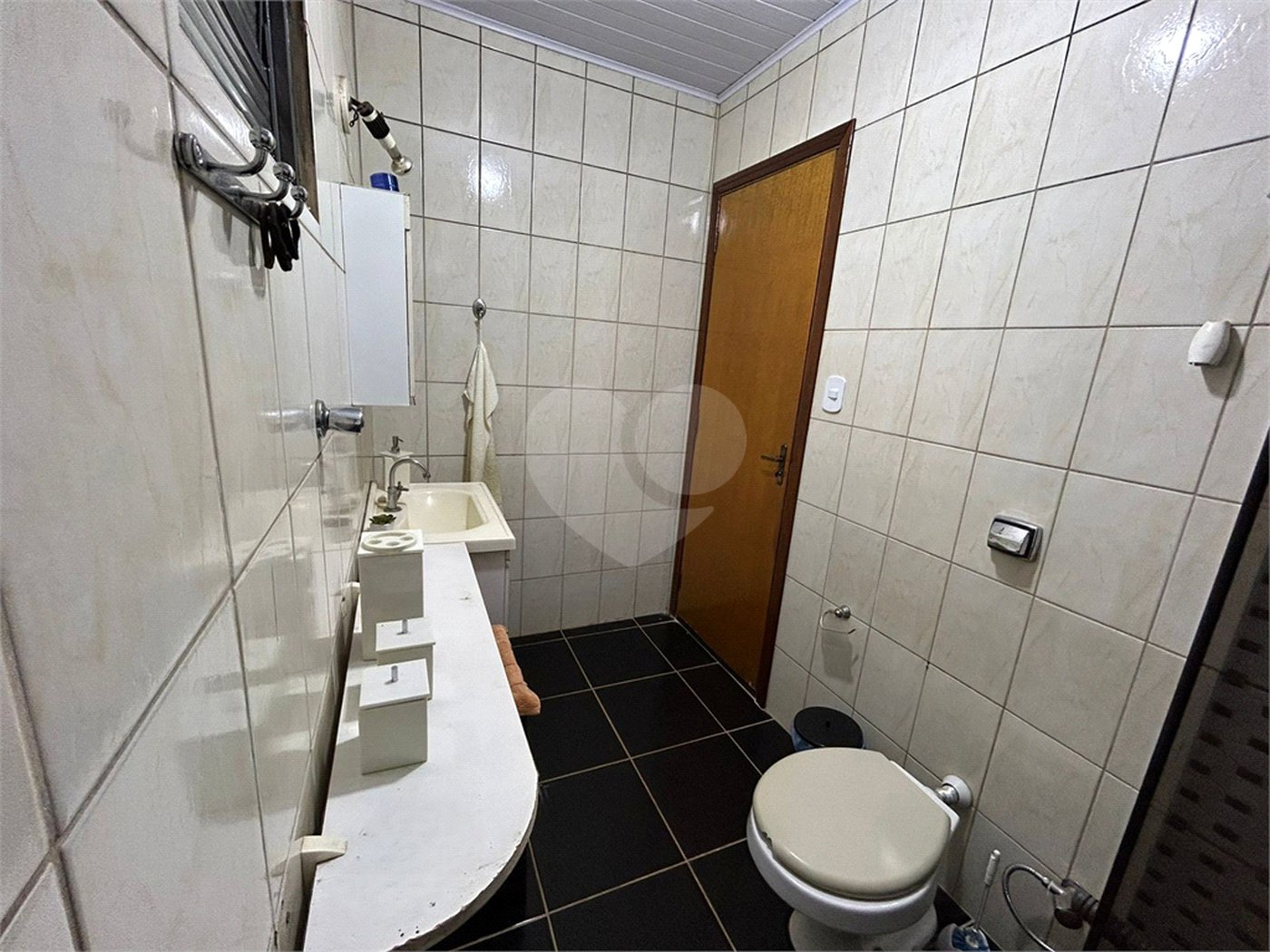 Casa à venda com 4 quartos, sendo 1 suíte, no Centro, Cravinhos, SP