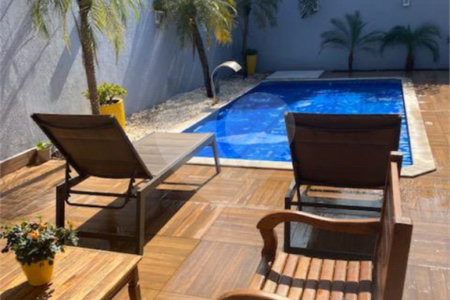Casa à venda com 3 suítes no condomínio Campos do Conde I, Paulínia - SP