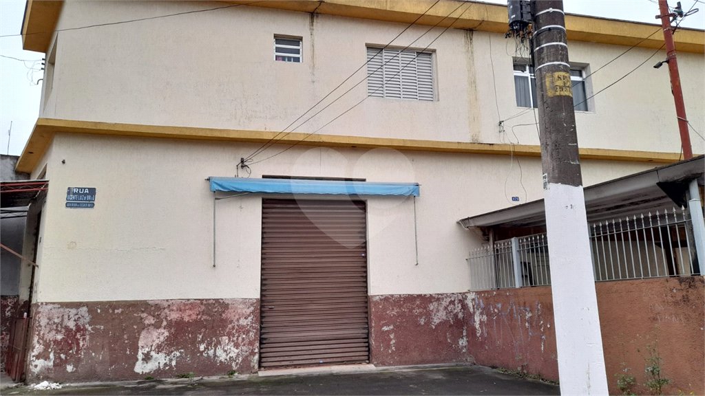 Sobrado à venda com 2 quartos em Tremembé, São Paulo, SP