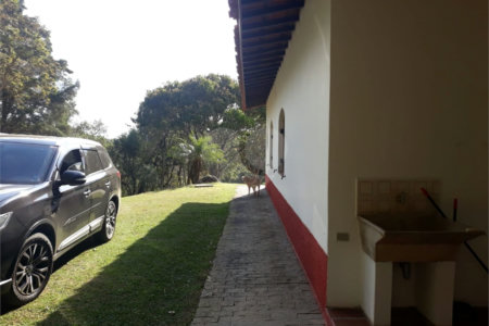 Sítio à venda com 5 quartos, sendo 3 suítes,  em Planalto Verde, São Roque, SP