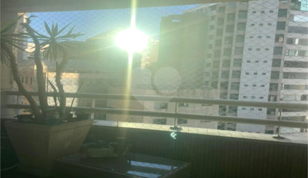 Apartamento à venda com 3 quartos, sendo 1 suíte,  em Planalto Paulista, São Paulo, SP